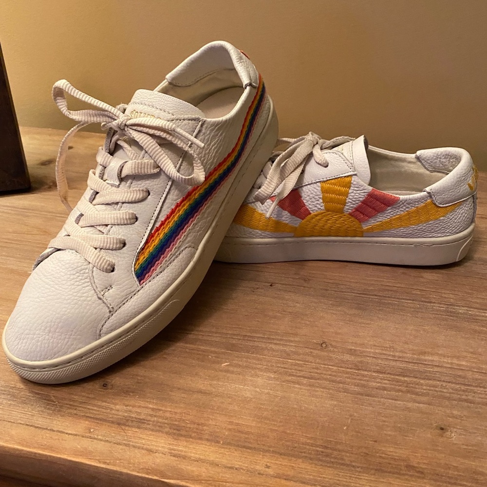 Beautiful Good Vibes soludos